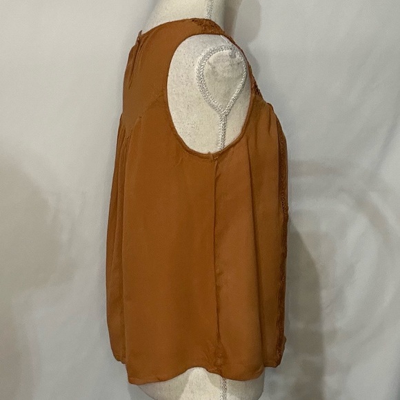 Blouses/flannels/button downs-2 for $20 or 3 for $30 (Mix & Match) - Picture 3 of 6